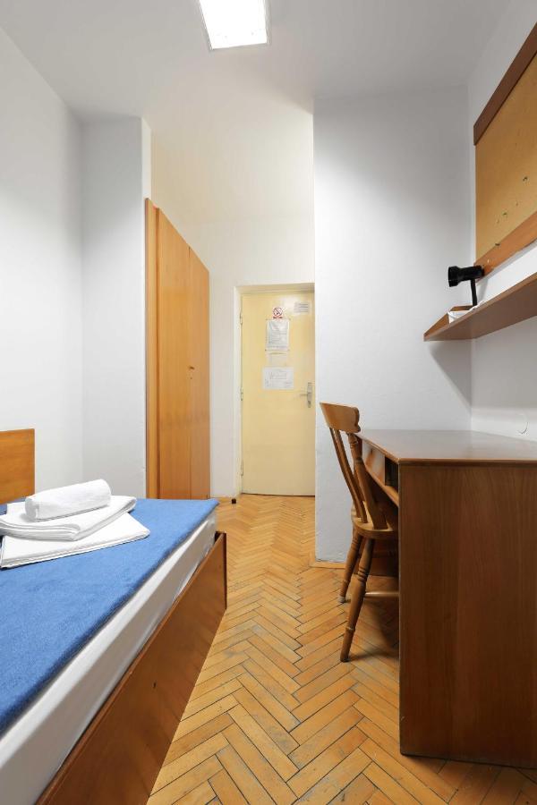 Rooms Studentsko Naselje Ivan Goran Kovacic Rijeka Dış mekan fotoğraf