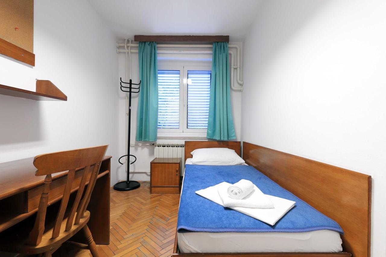Rooms Studentsko Naselje Ivan Goran Kovacic Rijeka Dış mekan fotoğraf